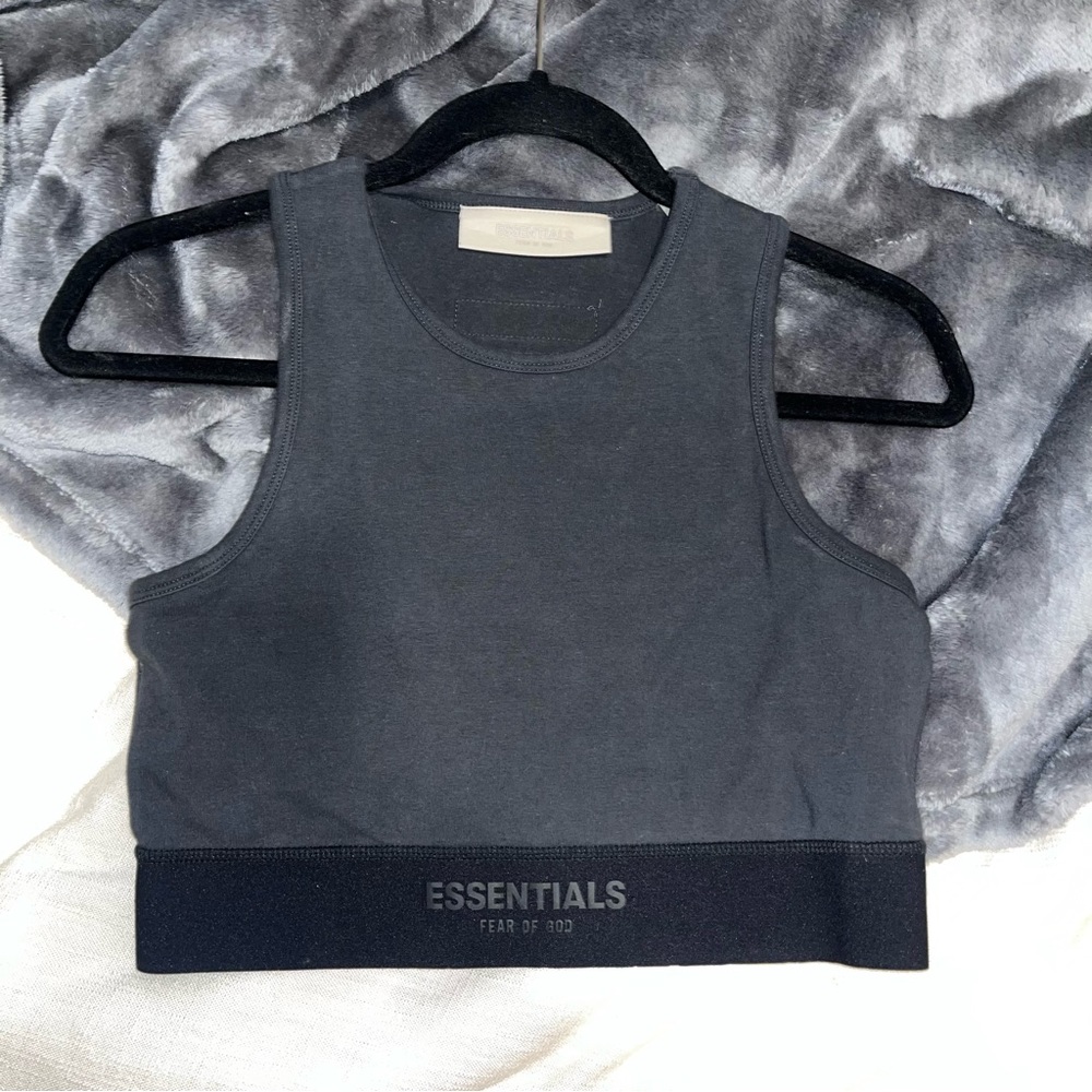 FOG Essentials Crop Top - Picture 2 of 4